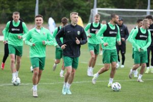 IMG_8883_training_130525.max-1920x1080