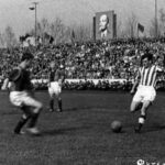 63 роки тому “Карпати” зіграли перший офіційний матч