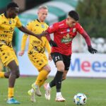 Матч “Рух” – “Карпати” відбудеться в суботу