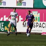 Прем‘єр-ліга. “Карпати” – “ЛНЗ” 0:0. Огляд матчу