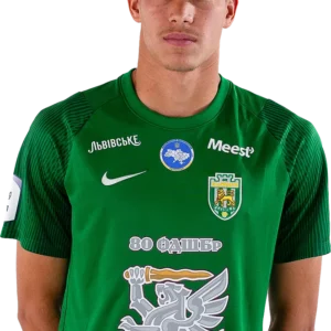 eriki.max-1000x1000.format-webp