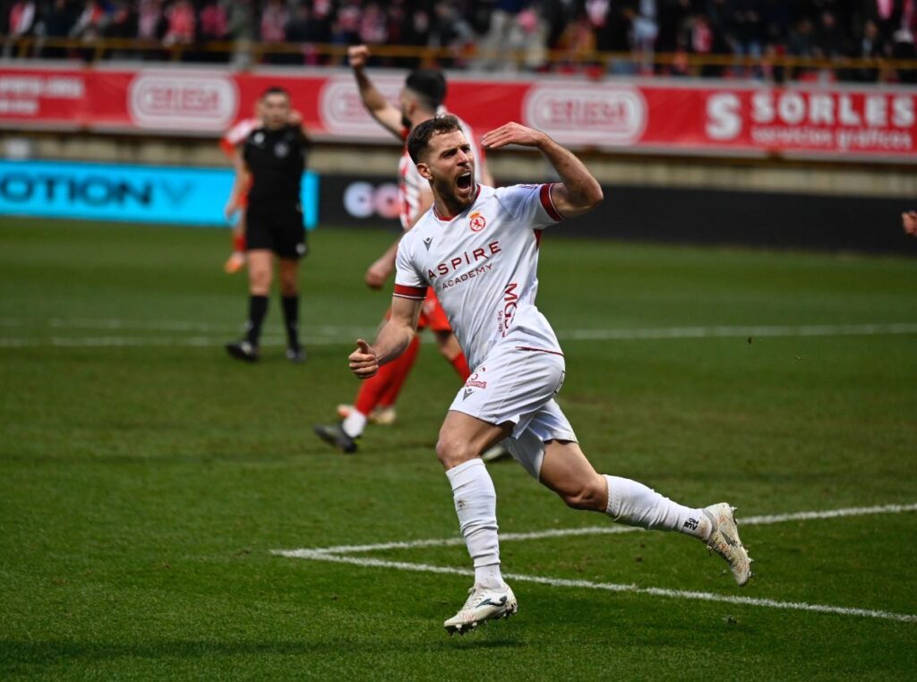 ivan-calero-celebrando-su-gol-ante-el-sporting-de-gijon-el-tercero-en-cinco-dias-saul-aren